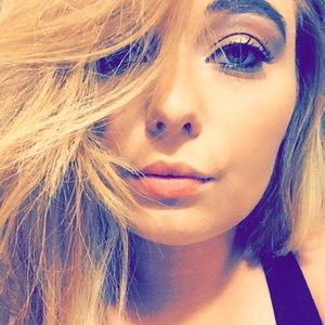 Meet your Posher, Brianna